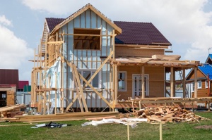 Выгодно ли купить недостроенный дом, дачу, коттедж? Каковы риски покупки недостроя?